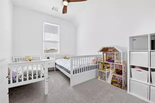 209 Basalt Ln, Reno, TX 76020 - Photo 13