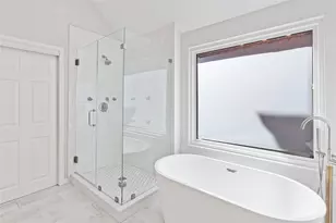 8718 Falls Rd, Irving, TX 75063 - Photo 19