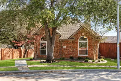 8718 Falls Road, Irving, TX 75063 - Photo 1