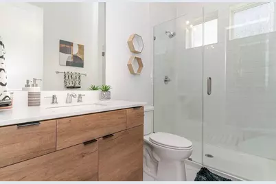 2239 Lovedale Avenue #105, Dallas, TX 75235 - Photo 19