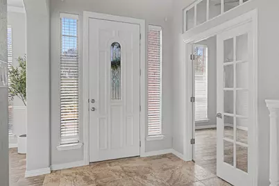 686 Cattlebaron Parc Drive, Fort Worth, TX 76108 - Photo 3