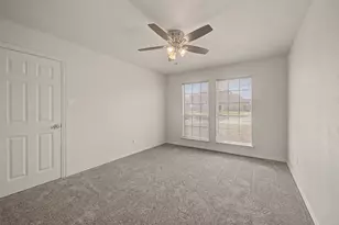 686 Cattlebaron Parc Dr, Fort Worth, TX 76108 - Photo 17