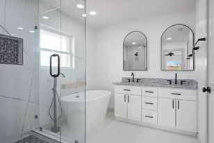 662 Fox Ave, Lewisville, TX 75057 - Photo 25