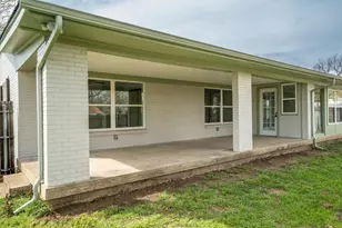 662 Fox Ave, Lewisville, TX 75057 - Photo 37