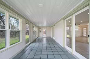 662 Fox Ave, Lewisville, TX 75057 - Photo 5