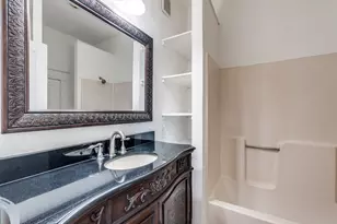 738 Woodlawn Ave, Dallas, TX 75208 - Photo 9