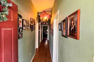 406 S Wilson St, Kaufman, TX 75142 - Photo 1