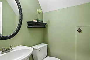 1461 Brookside Dr, Carrollton, TX 75007 - Photo 15