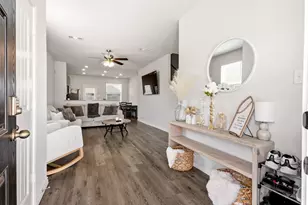 1329 Wentwood Dr, DeSoto, TX 75115 - Photo 3