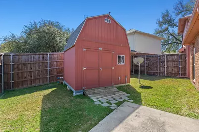 2151 Falcon Ridge Drive, Carrollton, TX 75010 - Photo 35