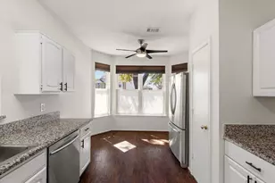 2151 Falcon Ridge Dr, Carrollton, TX 75010 - Photo 15