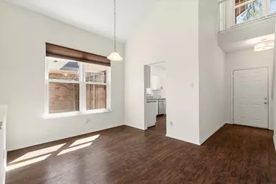 2151 Falcon Ridge Drive, Carrollton, TX 75010 - Photo 5