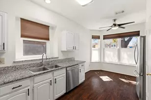 2151 Falcon Ridge Dr, Carrollton, TX 75010 - Photo 11