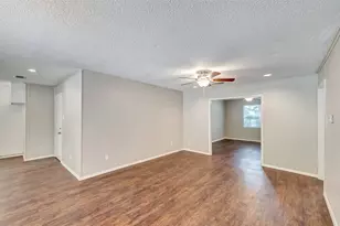 2833 Kingsbury Ave, Richland Hills, TX 76118 - Photo 15