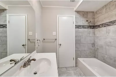 2833 Kingsbury Avenue, Richland Hills, TX 76118 - Photo 25