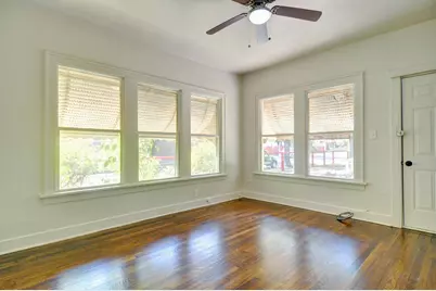 2844 Travis Avenue, Fort Worth, TX 76110 - Photo 5