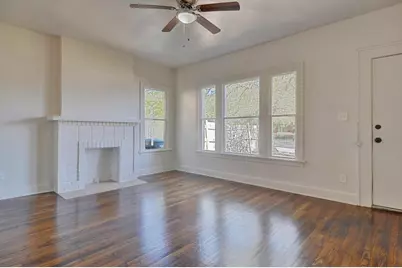 2844 Travis Avenue, Fort Worth, TX 76110 - Photo 3