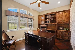 9651 Yellow Rose Ln, Pilot Point, TX 76258 - Photo 7