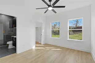 1402 Hutchins Ave, Dallas, TX 75203 - Photo 17