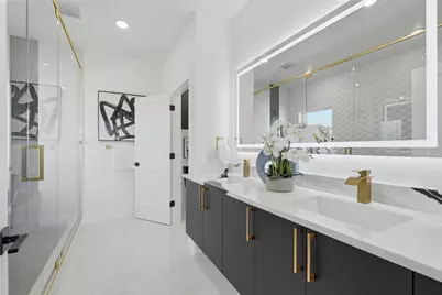 1402 Hutchins Avenue, Dallas, TX 75203 - Photo 11