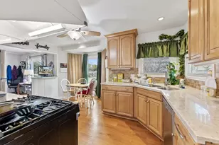 2153 W Lotus Ave, Fort Worth, TX 76111 - Photo 13