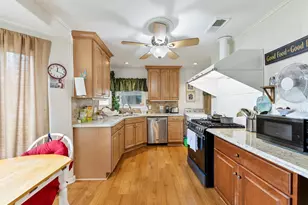 2153 W Lotus Ave, Fort Worth, TX 76111 - Photo 9