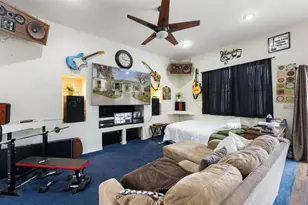 2153 W Lotus Ave, Fort Worth, TX 76111 - Photo 25