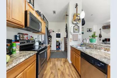 2153 W Lotus Avenue, Fort Worth, TX 76111 - Photo 17