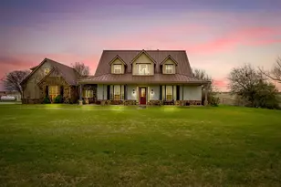 114 Aledo Ridge Rd, Fort Worth, TX 76126 - Photo 1