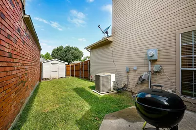 18719 Riverstone Court, Dallas, TX 75252 - Photo 21