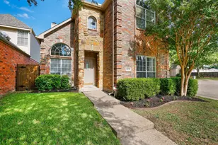 18719 Riverstone Ct, Dallas, TX 75252 - Photo 3