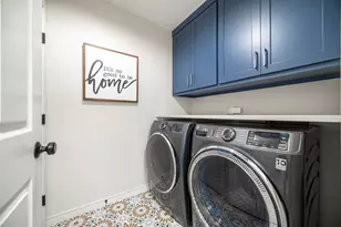 9027 Gunnison Dr, Dallas, TX 75231 - Photo 25