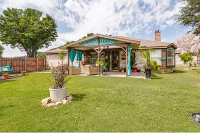 632 Crestview Court, Saginaw, TX 76179 - Photo 23