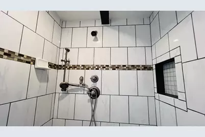 2405 Donna Drive, Grand Prairie, TX 75051 - Photo 13