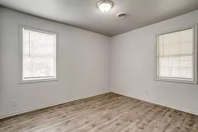 109 NE Cindy Lane, Burleson, TX 76028 - Photo 15