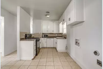 109 NE Cindy Lane, Burleson, TX 76028 - Photo 11