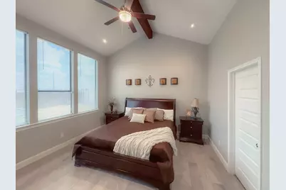 2302 Villa Romel Boulevard, Eagle Pass, TX 78852 - Photo 5