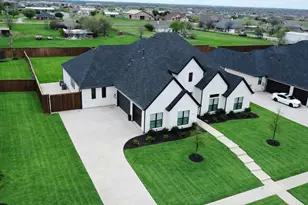 257 Wimberley Dr, Haslet, TX 76052 - Photo 3