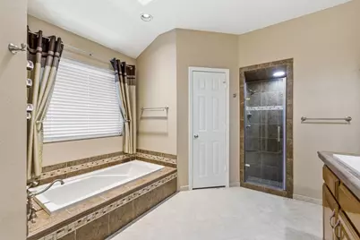 1801 Glenbrook Court, Bedford, TX 76021 - Photo 25