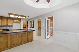 1801 Glenbrook Ct, Bedford, TX 76021 - Photo 13