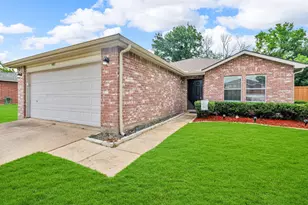 9401 Glen Falls Ln, Denton, TX 76210 - Photo 3