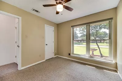 2031 Lansdown Drive, Carrollton, TX 75010 - Photo 9