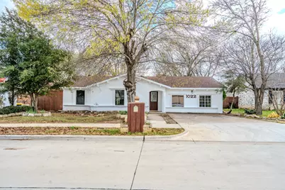 1022 Shenandoah Drive, Arlington, TX 76014 - Photo 1