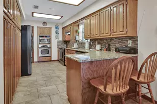 2512 Sherwood Dr, Sherman, TX 75092 - Photo 9