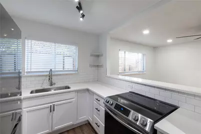 5921 Gaston Avenue #M, Dallas, TX 75214 - Photo 7