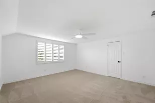 10016 Trailpine Dr, Dallas, TX 75238 - Photo 13