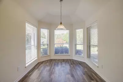 336 Plantation Drive E, Burleson, TX 76028 - Photo 13