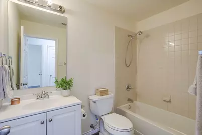 336 Plantation Drive E, Burleson, TX 76028 - Photo 31