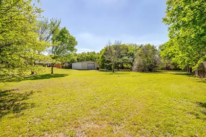 336 Plantation Drive E, Burleson, TX 76028 - Photo 37