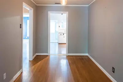 5946 Goodwin Avenue, Dallas, TX 75206 - Photo 7